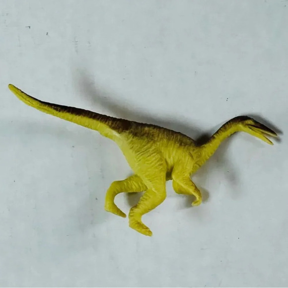 Dinosaur Action Figure Toy Lot of 4  Bright Color Multi Sizes Kids Toys Learning - Picture 6 of 9